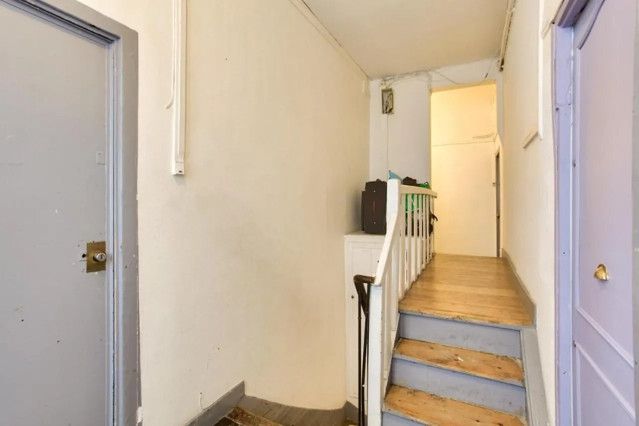Atypical Housing For 2 People - Paris 14 Apartment 0*,